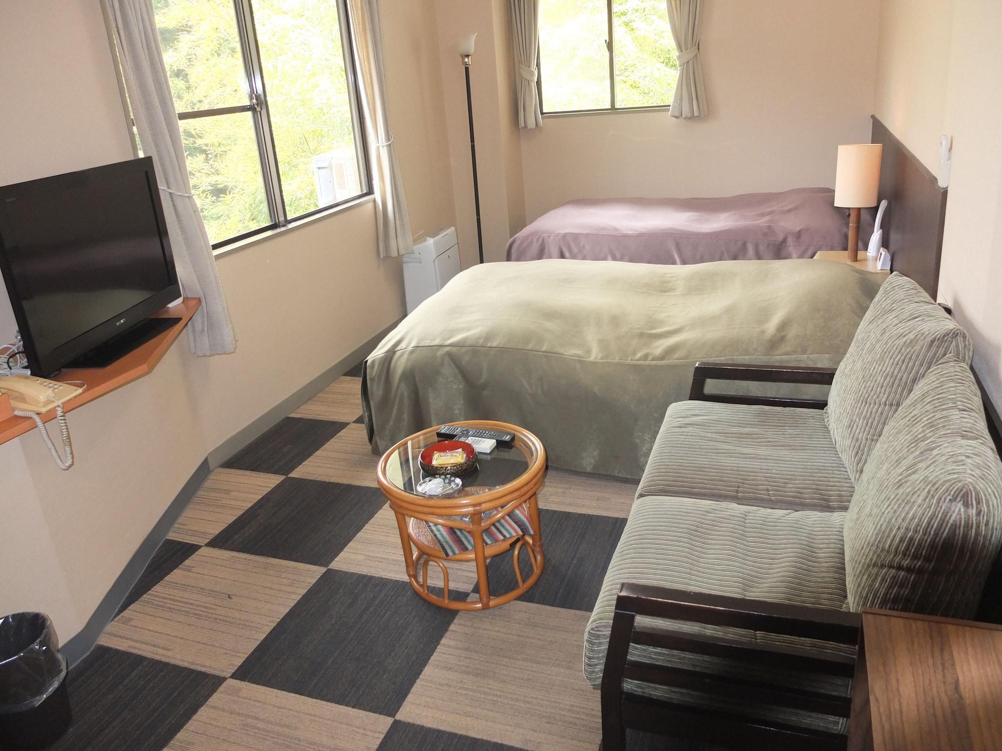 Nikko Green Hotel Natsukashiya Fuwari Екстериор снимка