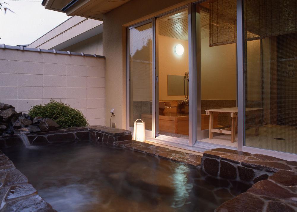 Nikko Green Hotel Natsukashiya Fuwari Екстериор снимка