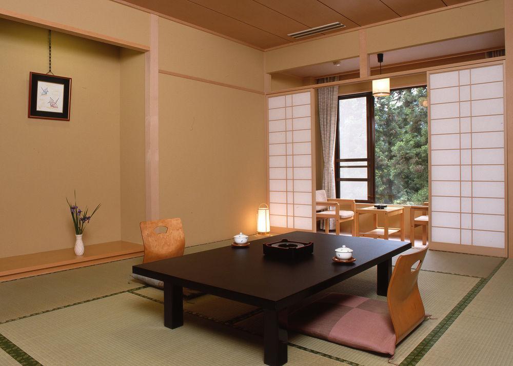 Nikko Green Hotel Natsukashiya Fuwari Екстериор снимка